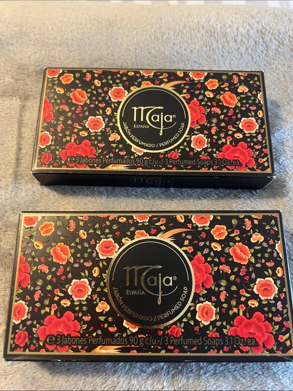 Maja Perfumed Soap set of two - Floral Black & Red Gift Box